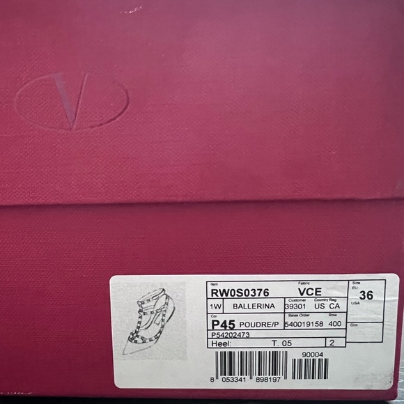 New in box size 36 Valentino ballerina studded flats - Picture 1 of 4